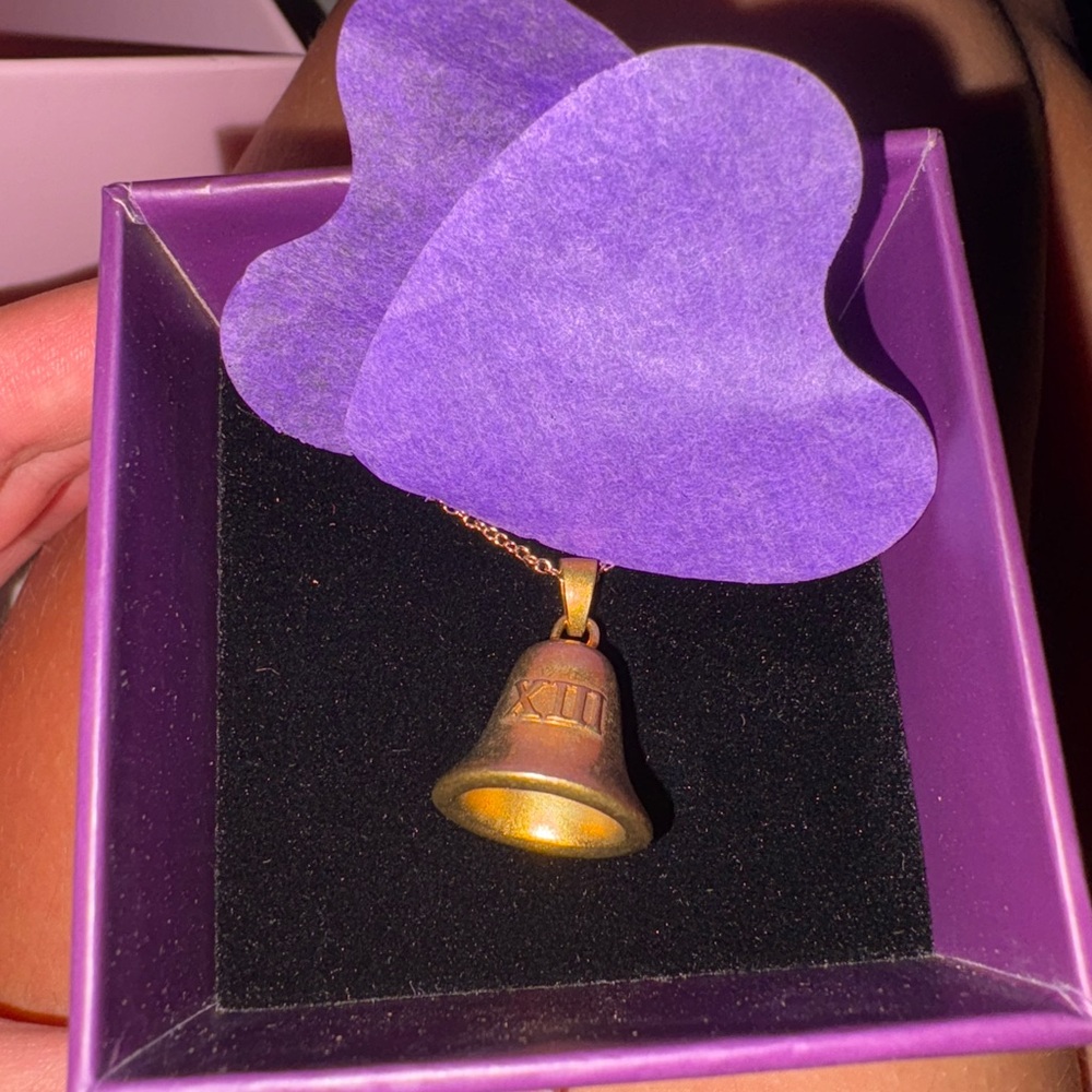 Taylor Swift Speak Now Collectible Necklace